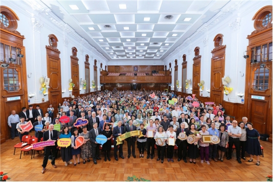 去香港留學要多少GPA，香港的大學對GPA要求是多少？