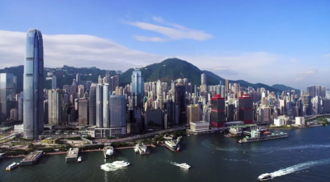 香港定居后，內(nèi)地戶口和身份證該如何處理呢？